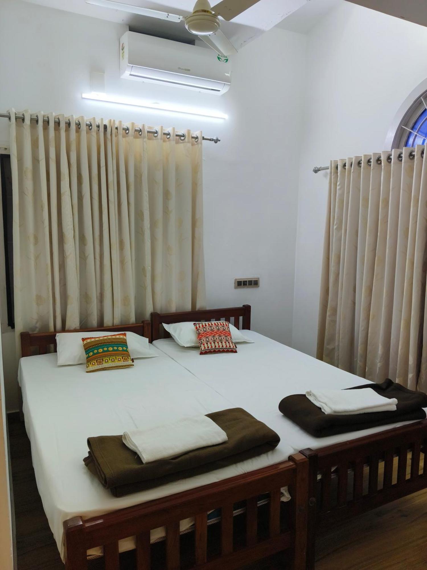 Tess Holistay Fort Kochi الغرفة الصورة
